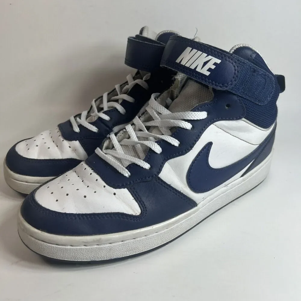 Nike Sneakers Court Borough Mid 2 Youth Size 5.5 White Blue CD7782